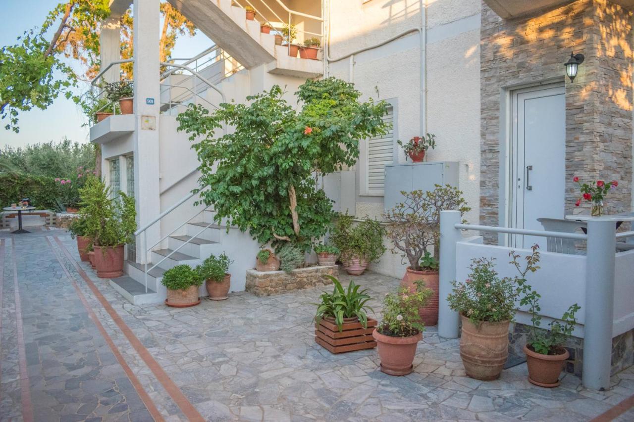 Stefanie Studios Aγία Μαρίνα Εξωτερικό φωτογραφία